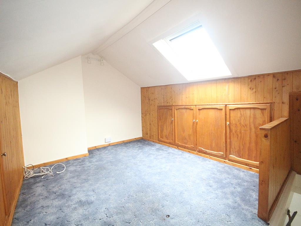 2 bedroom mid terrace house For Sale in Barnoldswick - IMG_7779.jpg